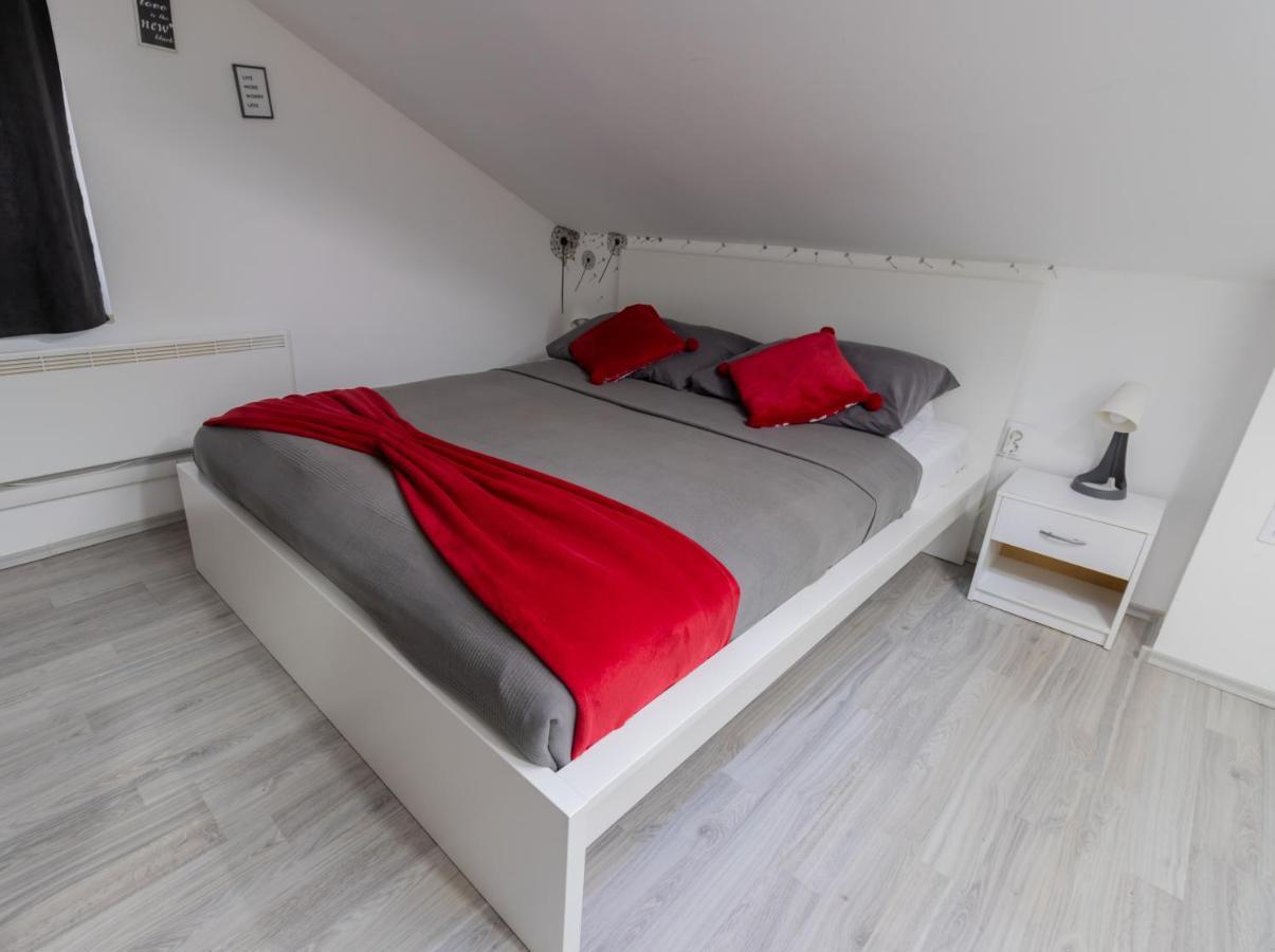 Hill Apartman - Maksimir Rebro Zagreb Bagian luar foto